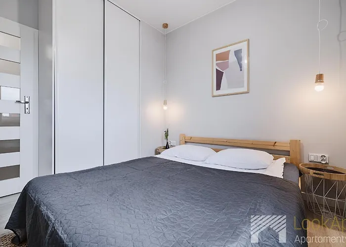 Park Supreme By Lookap * Łódź